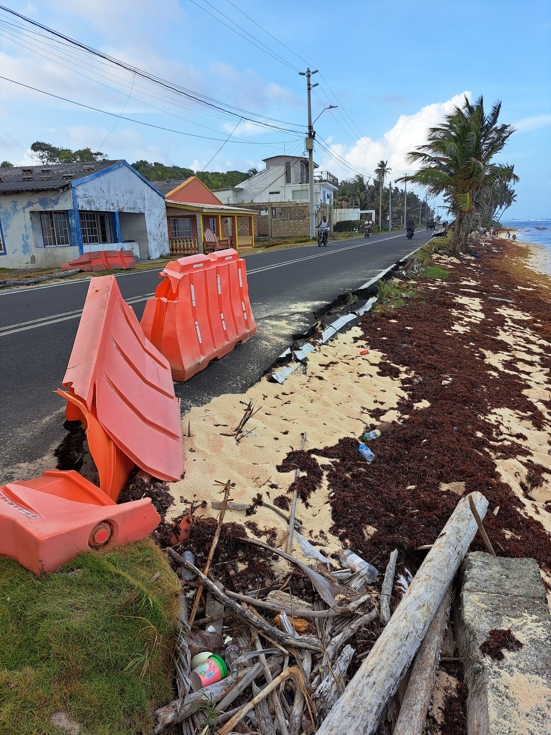 Understanding Coastal Erosion at Scale in the Colombian Caribbean
