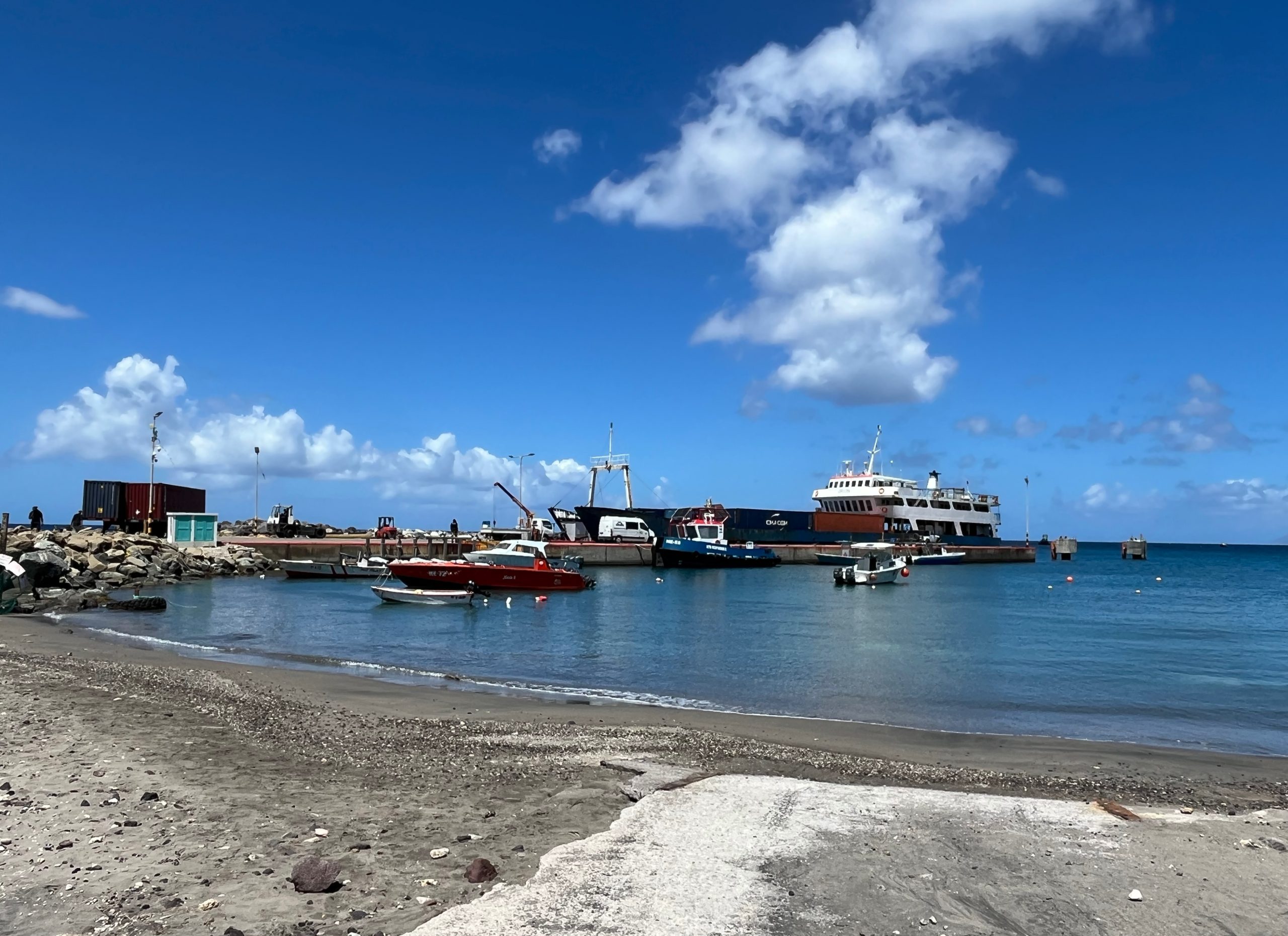 Saba & Sint Eustatius: building the evidence for climate-resilient supply chains